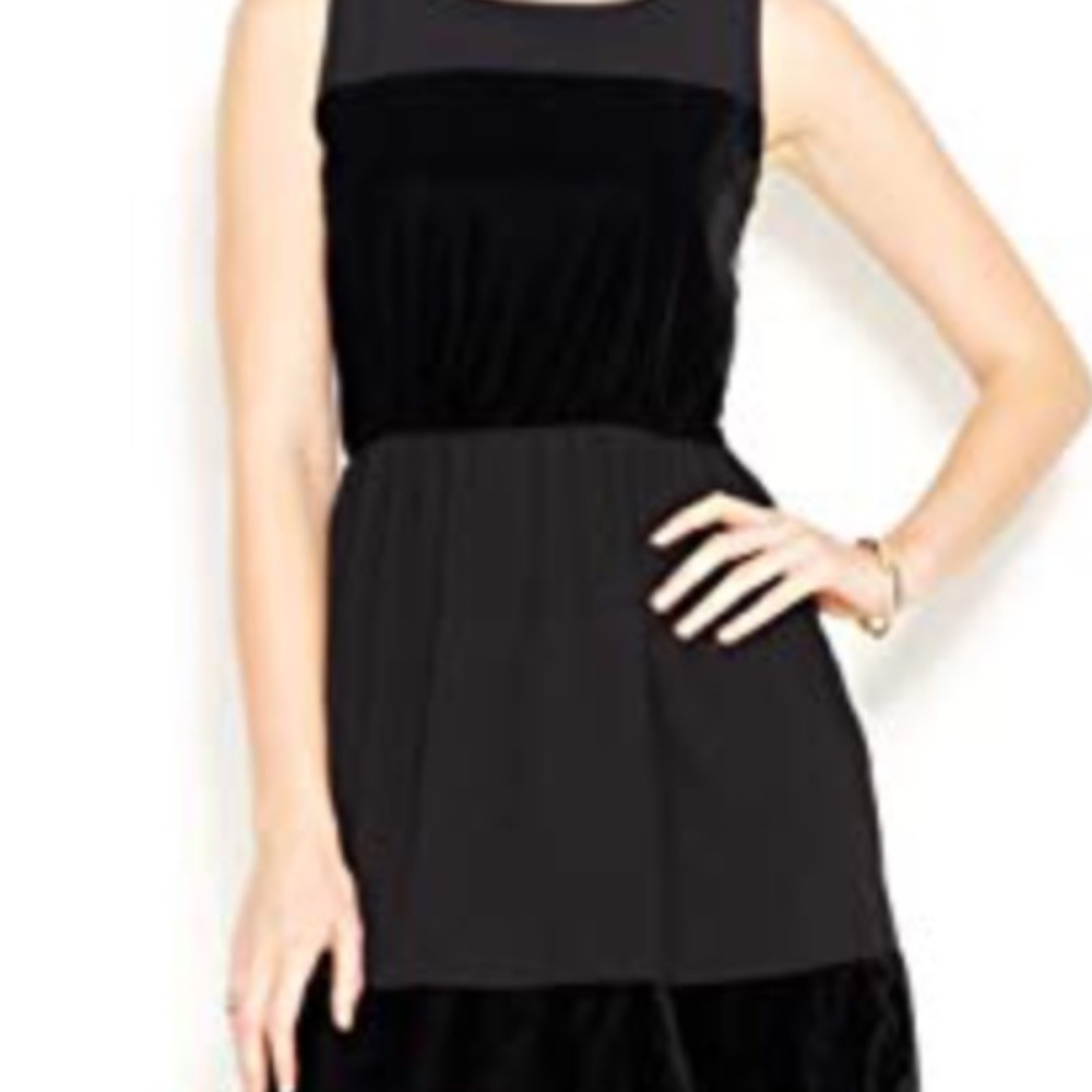 Black velvet and crepe dress. Maison Jules. Sz. 8